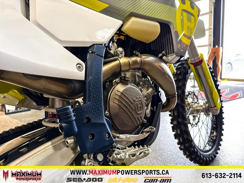 2024 Husqvarna FX 450 thumbnail 18