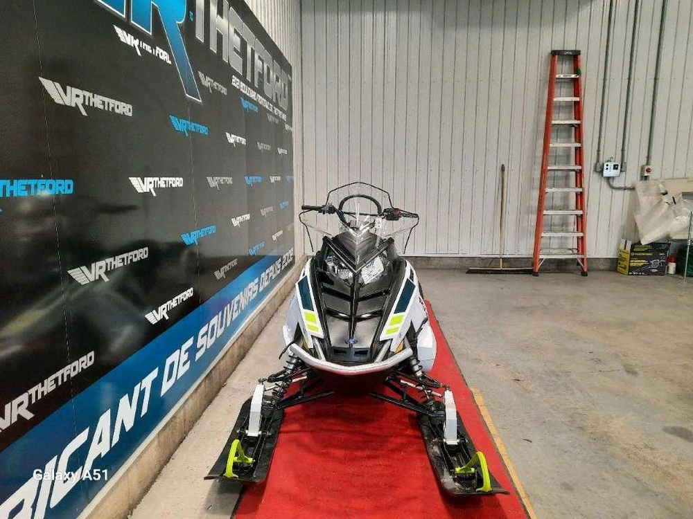 Polaris 550 Voyageur 155 2025 alt