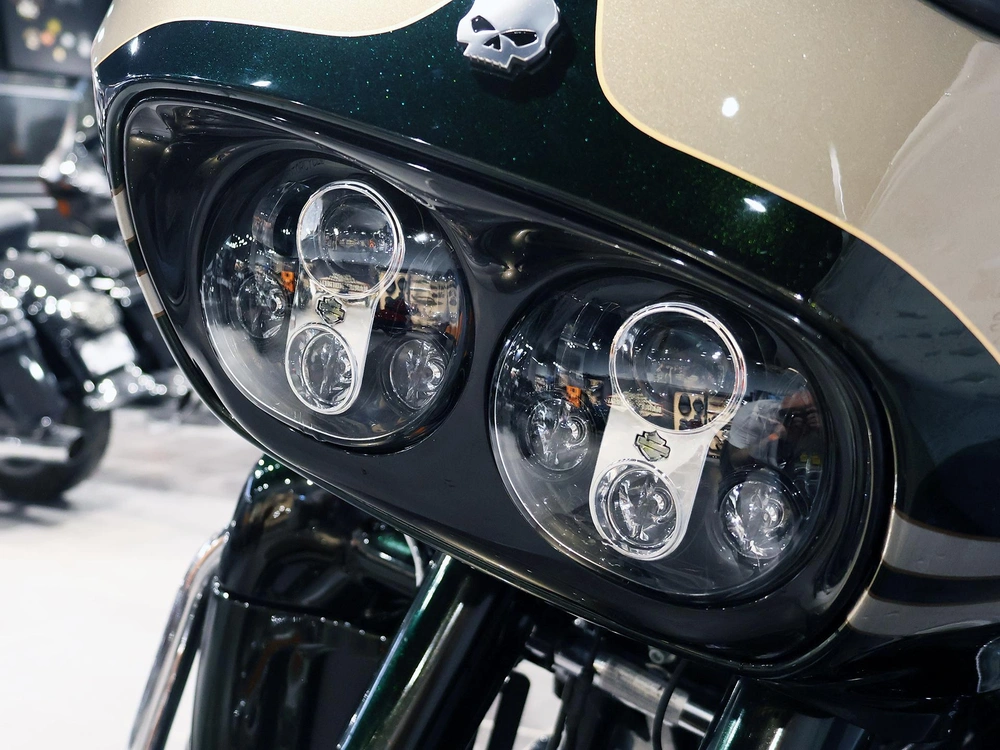 2013 Harley-davidson Cvo Road Glide Fltrxse alt