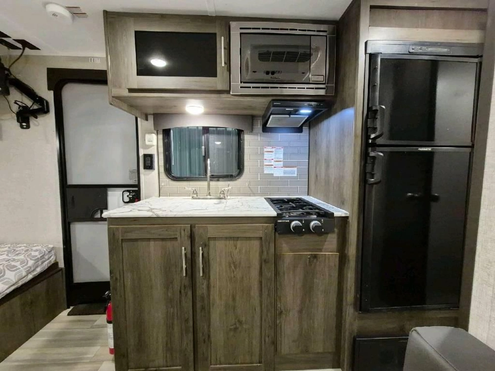 Coachmen Viking 17bh 2021 alt