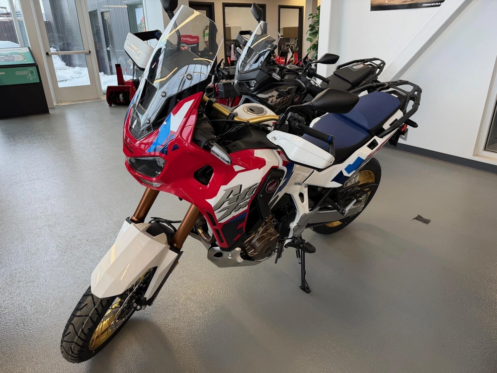 Honda Africa Twin 1100 Adeventure Sport Es 2026 alt