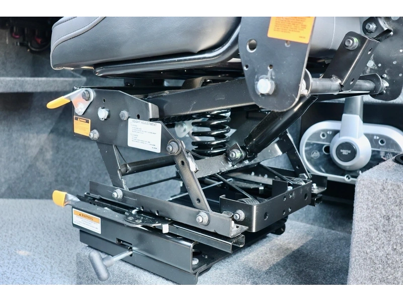 2025 Thunder Jet Chinook 20 Os alt