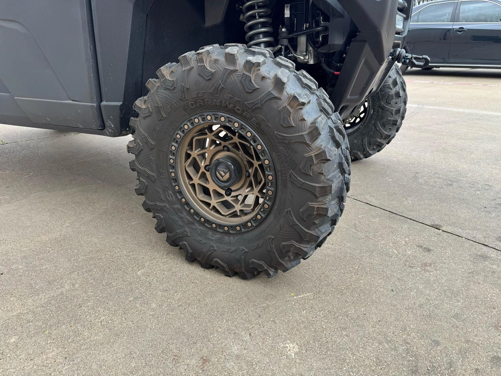 2026 Polaris Rgr Crew Xp 1000 Ns Tx Black Crystal Texas Edition Texas Edition alt