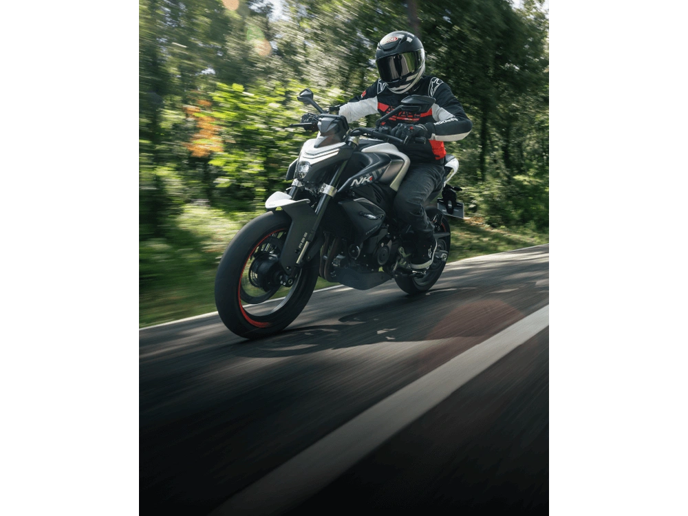 Cfmoto 450nk Rabais De 3,000$ Et Financement 60 Mois À 5.99% 2024 alt