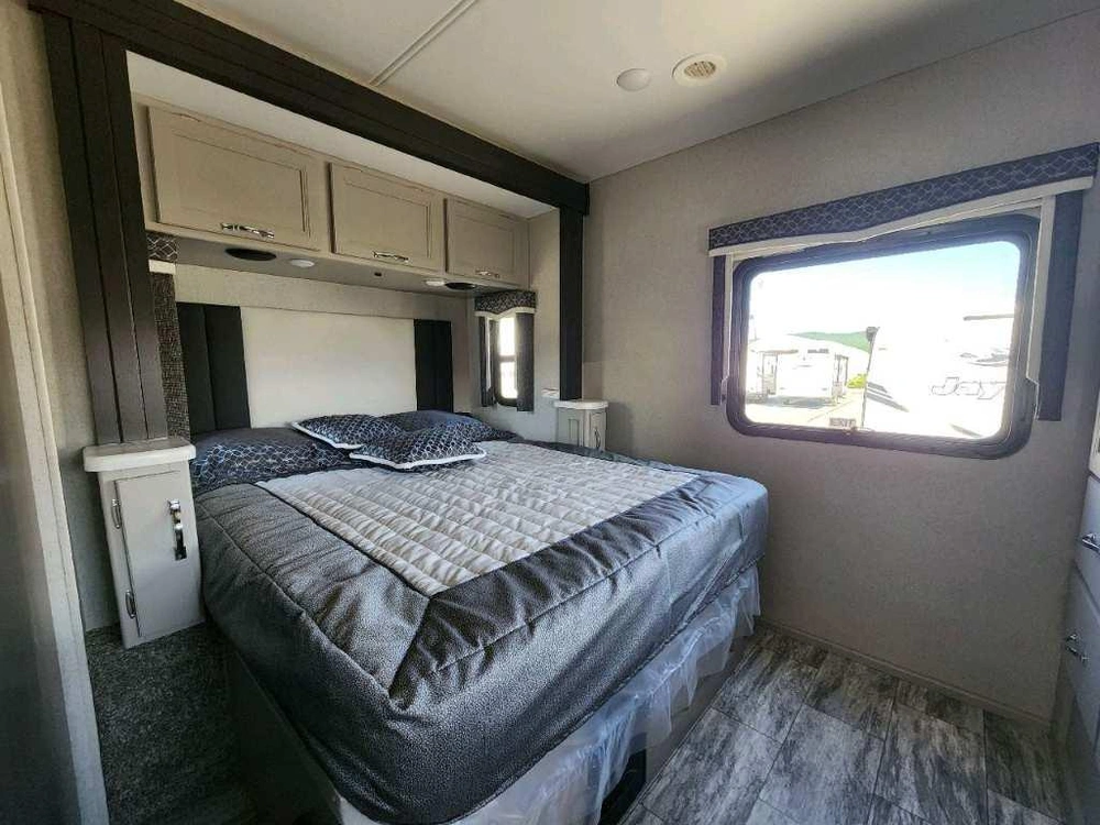 Thor Magnitude Xg32 Diesel 4x4 2025 alt