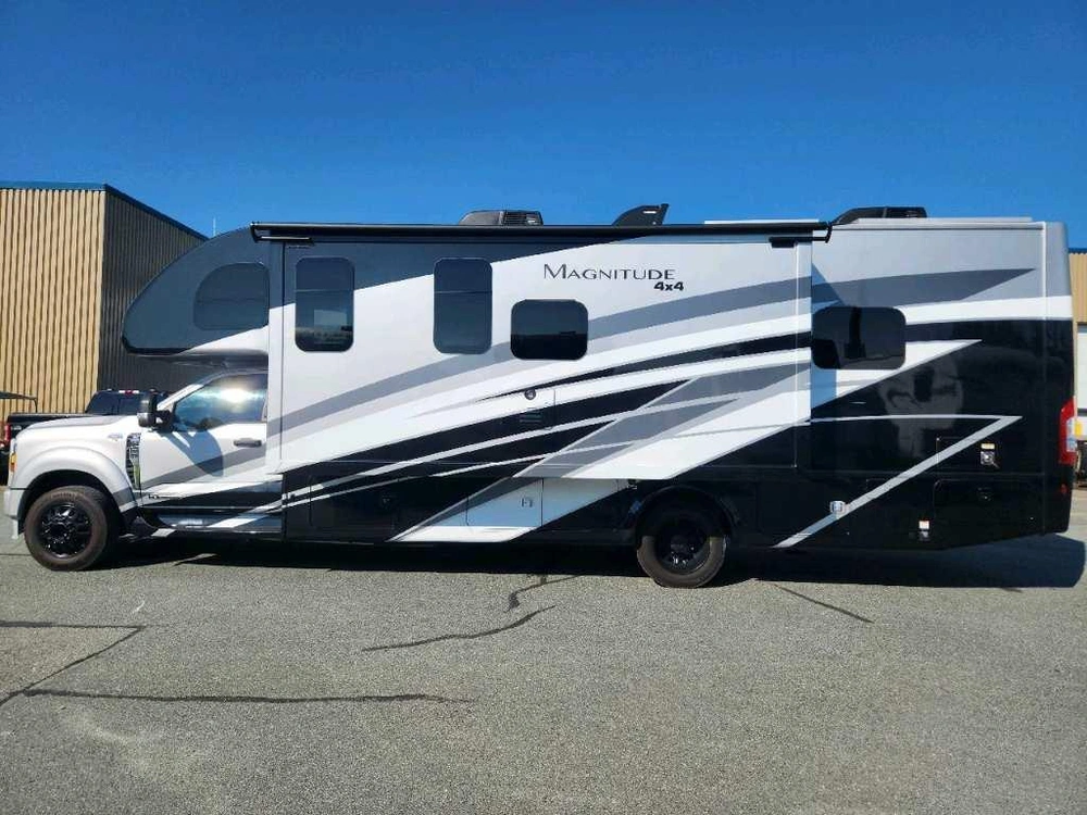 Thor Magnitude Xg32 Diesel 4x4 2025 alt