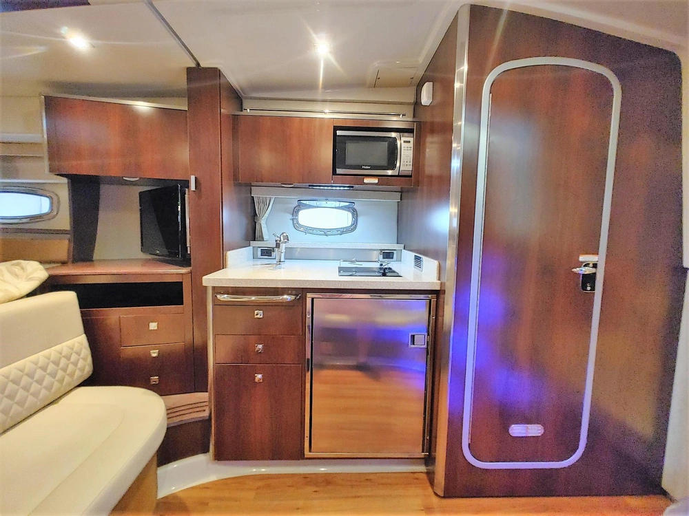 Chaparral 330 Signature 2013 alt