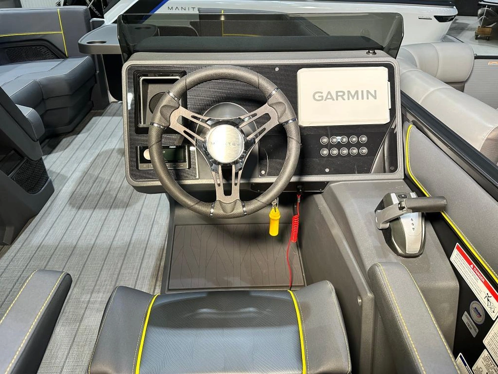 Manitou 22 Explore Switchback 2025 alt