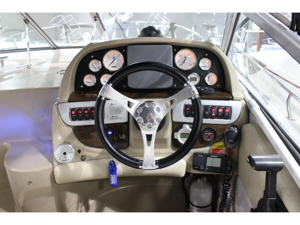 Four Winns Vista 278 2008 alt