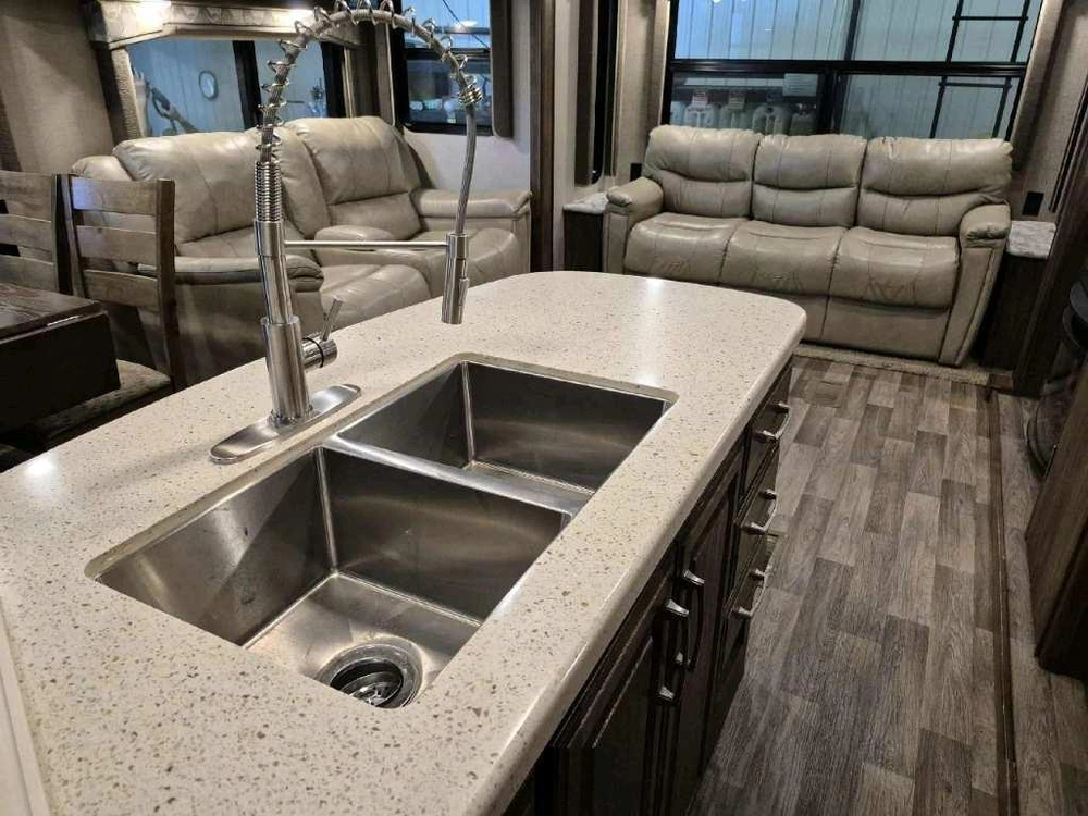 Keystone Rv Cougar 333mks 2017 alt