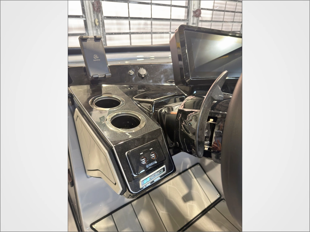 2026 Yamaha 255xd $3,000 Rebate alt