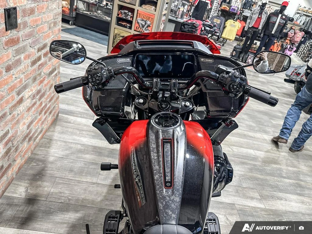 2026 Harley-davidson Cvo Road Glide St alt