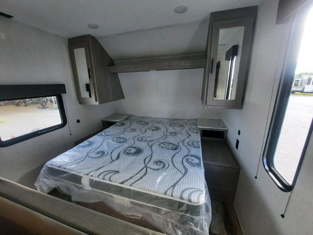 Dutchmen Coleman Lantern 274bh 2021 alt