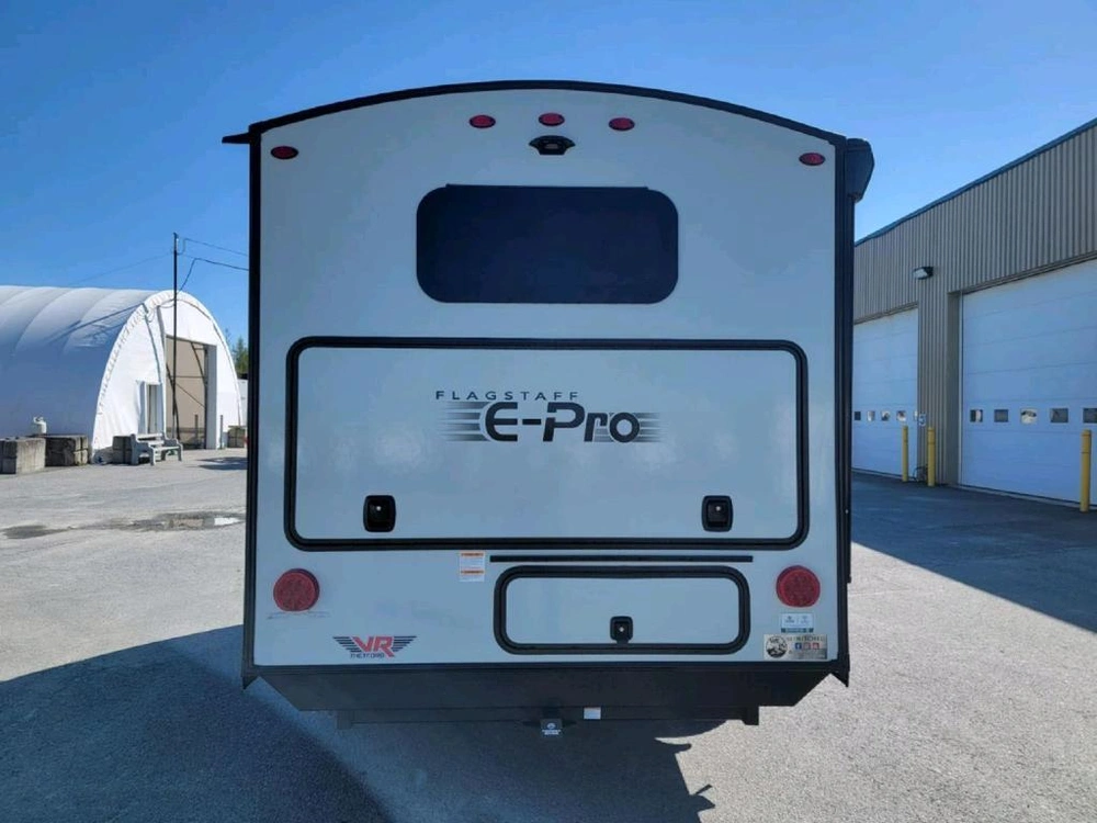 Flagstaff E-pro 15rdg Cuisine Ext. Bunk 2025 alt