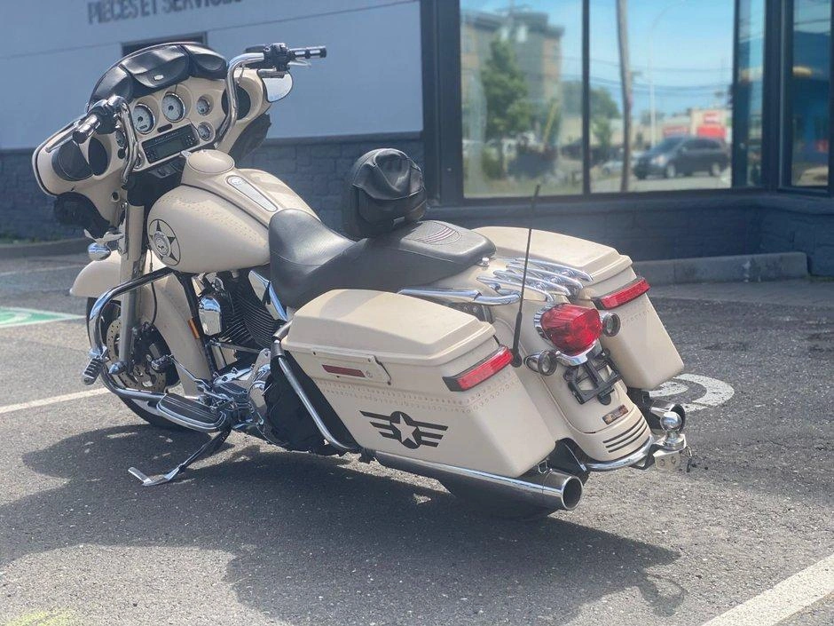 Harley-davidson Street Glide Flhx 2008 alt