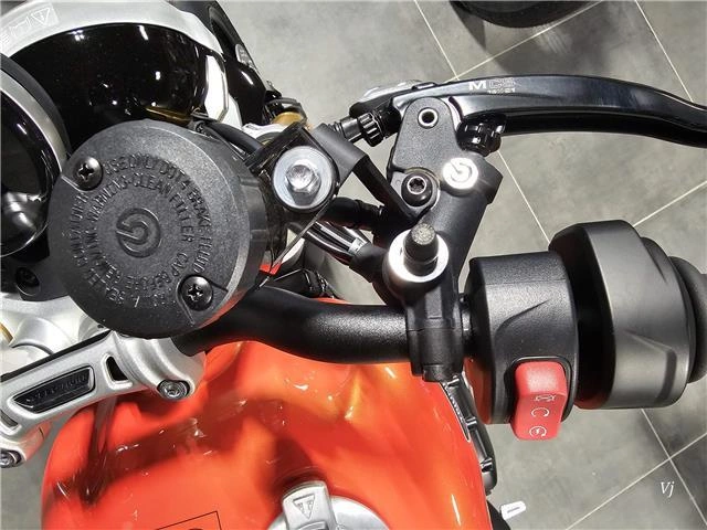 2026 Triumph Speed Twin 1200 Rs alt