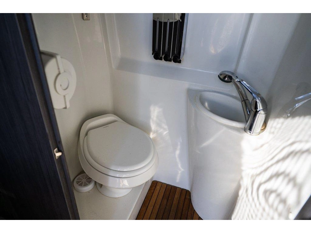 Airstream Enterstate 19 2020 alt