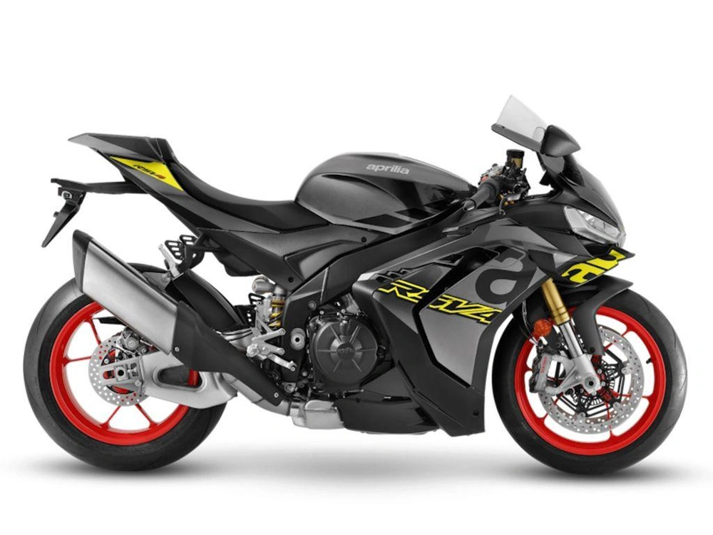 2026 Aprilia 1100 alt