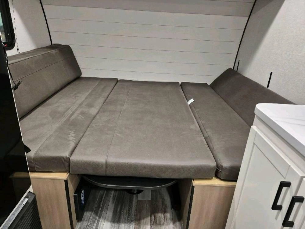 Jayco Jay Flight Slx 140tb 2026 alt