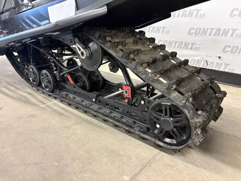 Ski-Doo Renegade 900 ACE Adrenaline 2024