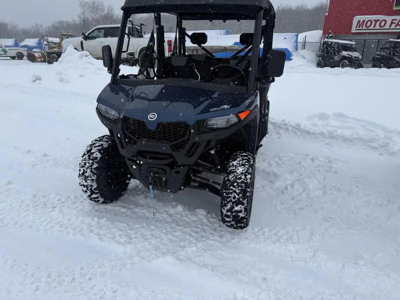 2025 CFMOTO UFORCE 800 XL