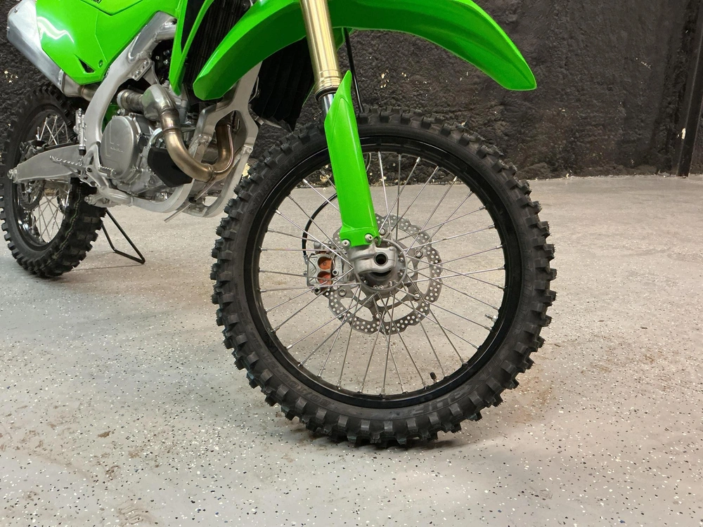 2024 Kawasaki Kx 450 alt