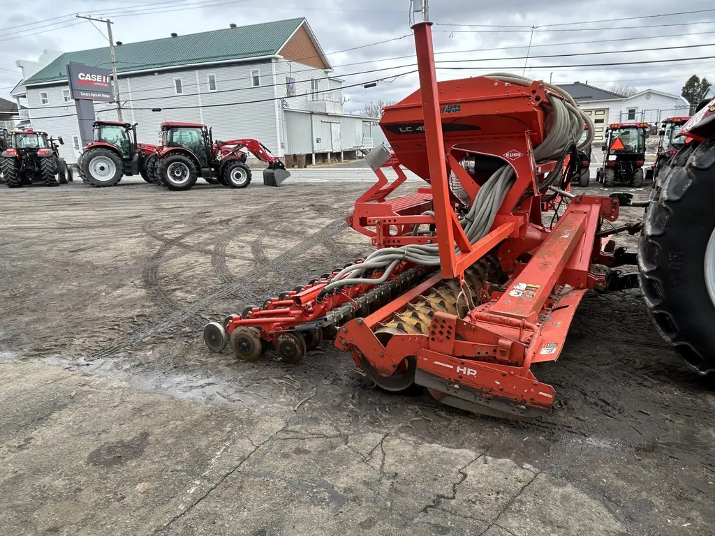 2012 Kuhn LC452