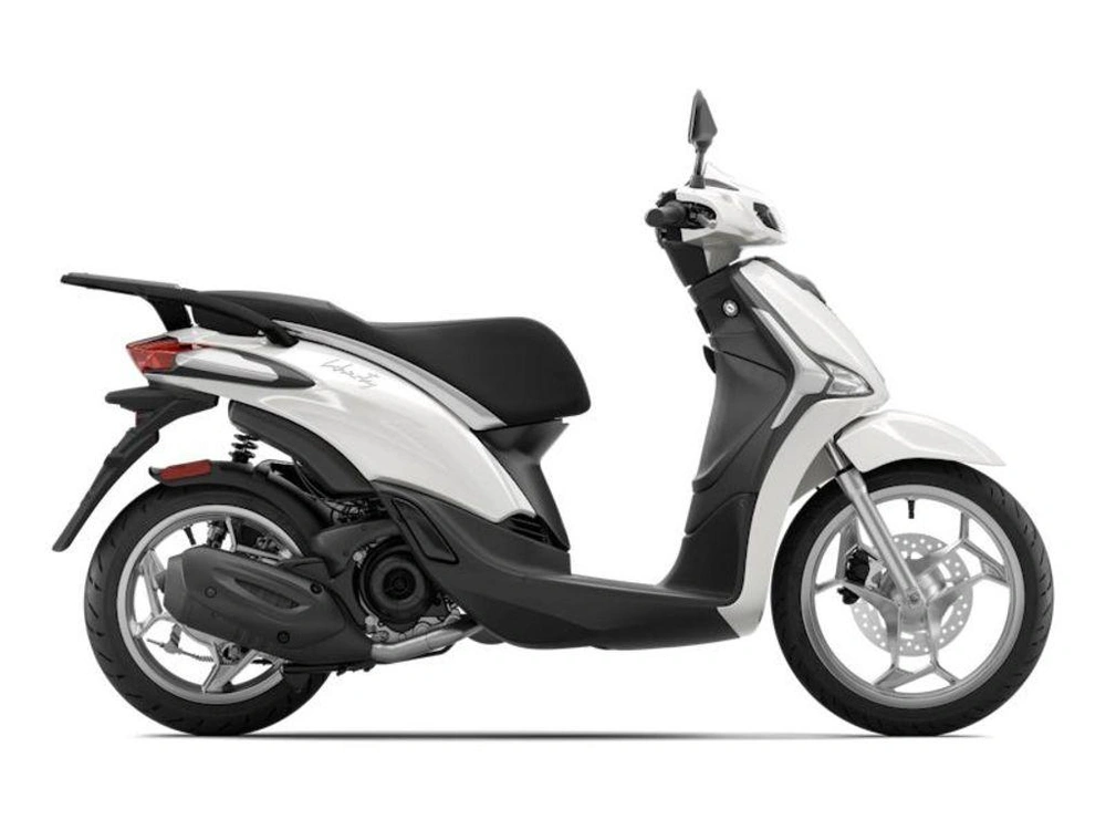 2025 Piaggio Nclp000u15 alt