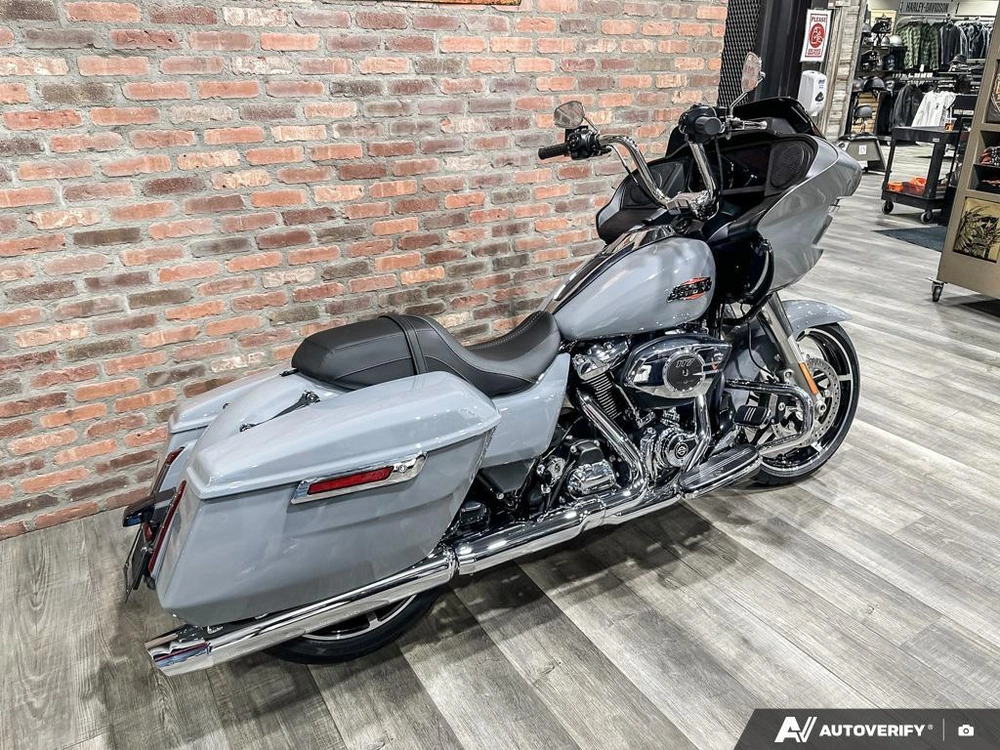 2026 Harley-davidson Road Glide alt