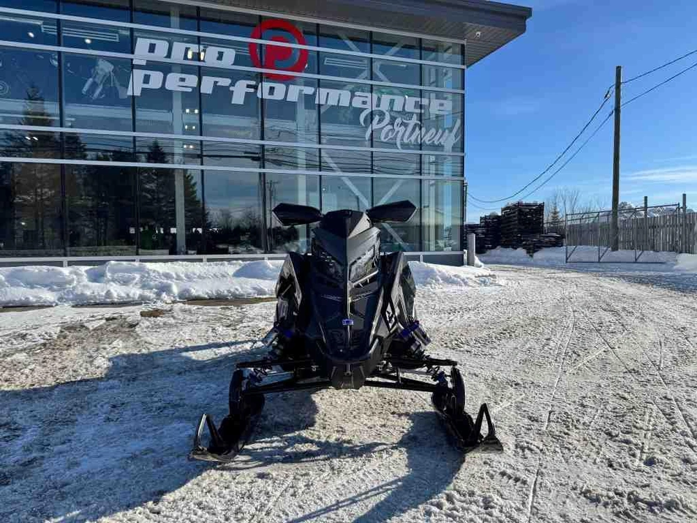 2025 Polaris 850 Indy Xcr 136 1.35 alt