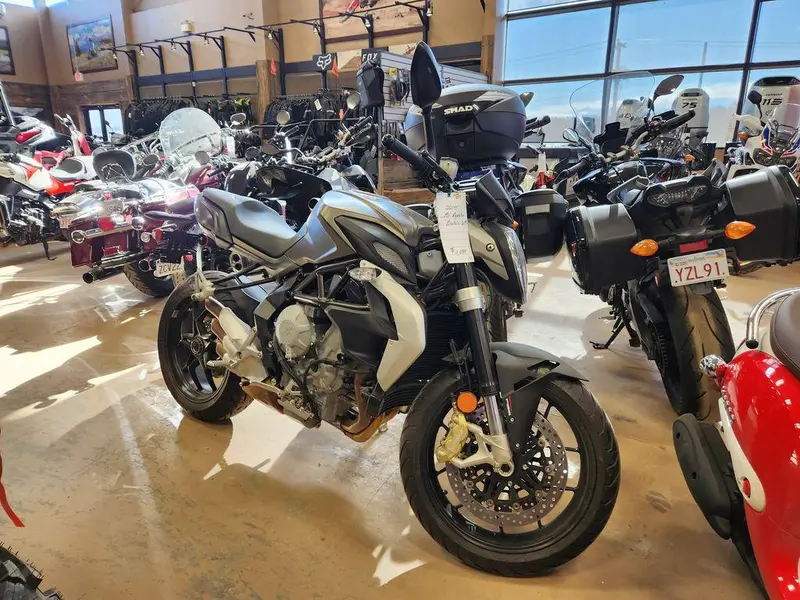 MV Agusta Brutale 675 With EAS 2014
