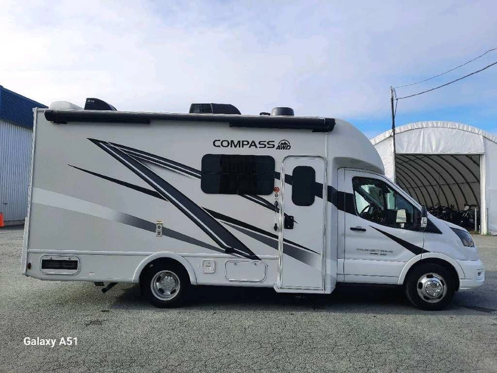 Thor Compass 23tw 2024 alt