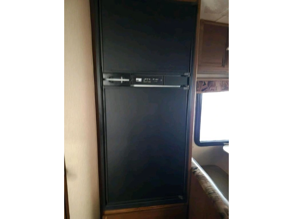 Dutchmen Kodiak Express 172e Hybride 2015 alt