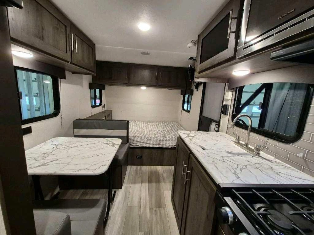 Coachmen Viking 17bh 2021 alt