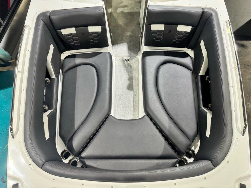 2026 Four Winns Hd8 6.2l/350hp alt