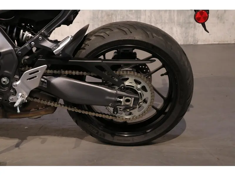 Yamaha MT-09 2021