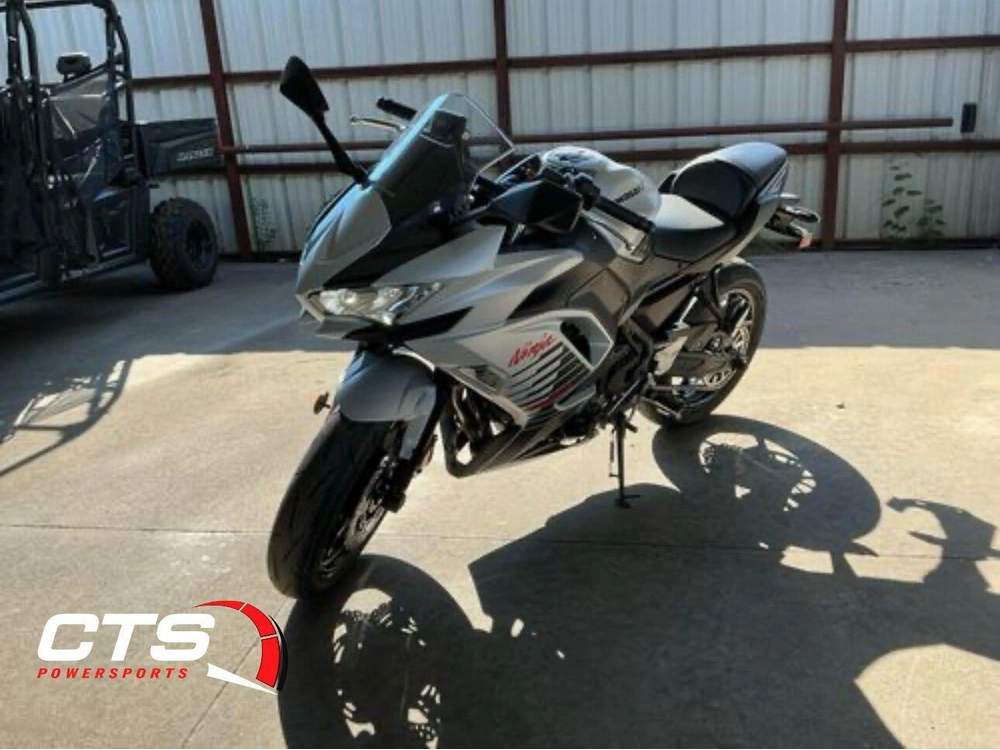 2026 Kawasaki Ninja 650 Abs Abs alt