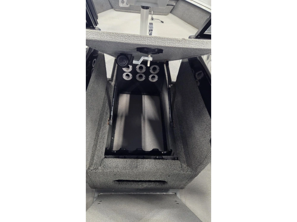 2022 Smoker-craft 162 Pro Angler Xl alt