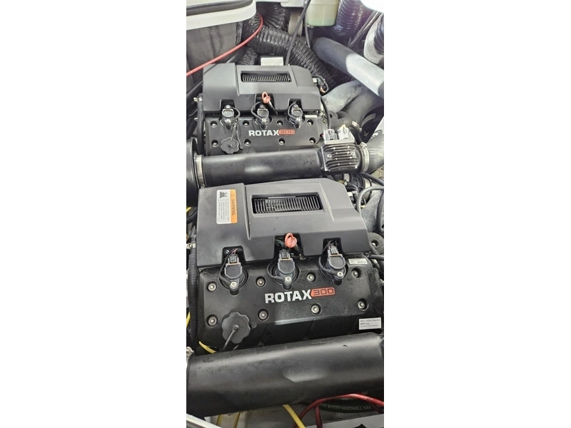 Scarab Sbi215 2022 alt