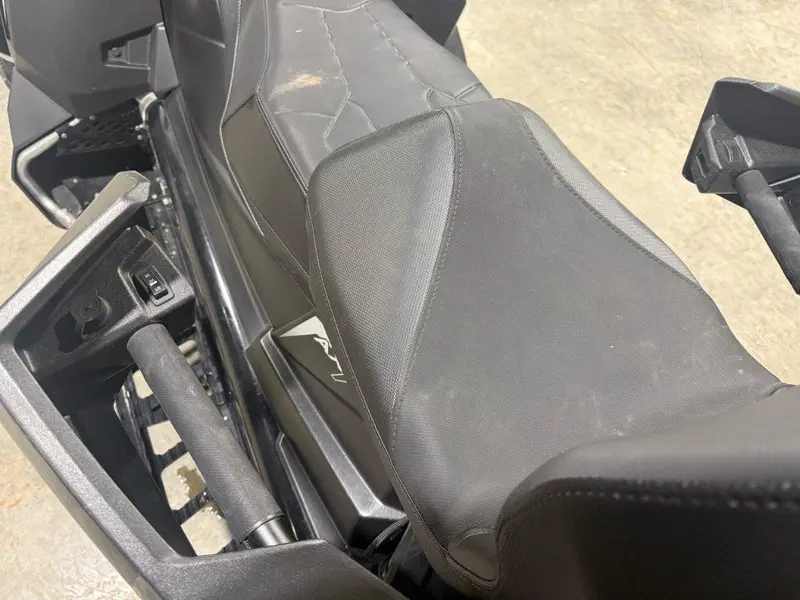 Polaris TITAN ADV 800 2022