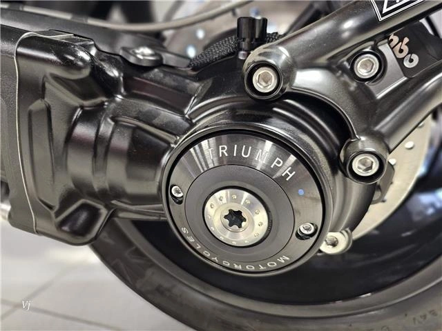 2025 Triumph Rocket 3 Storm R alt