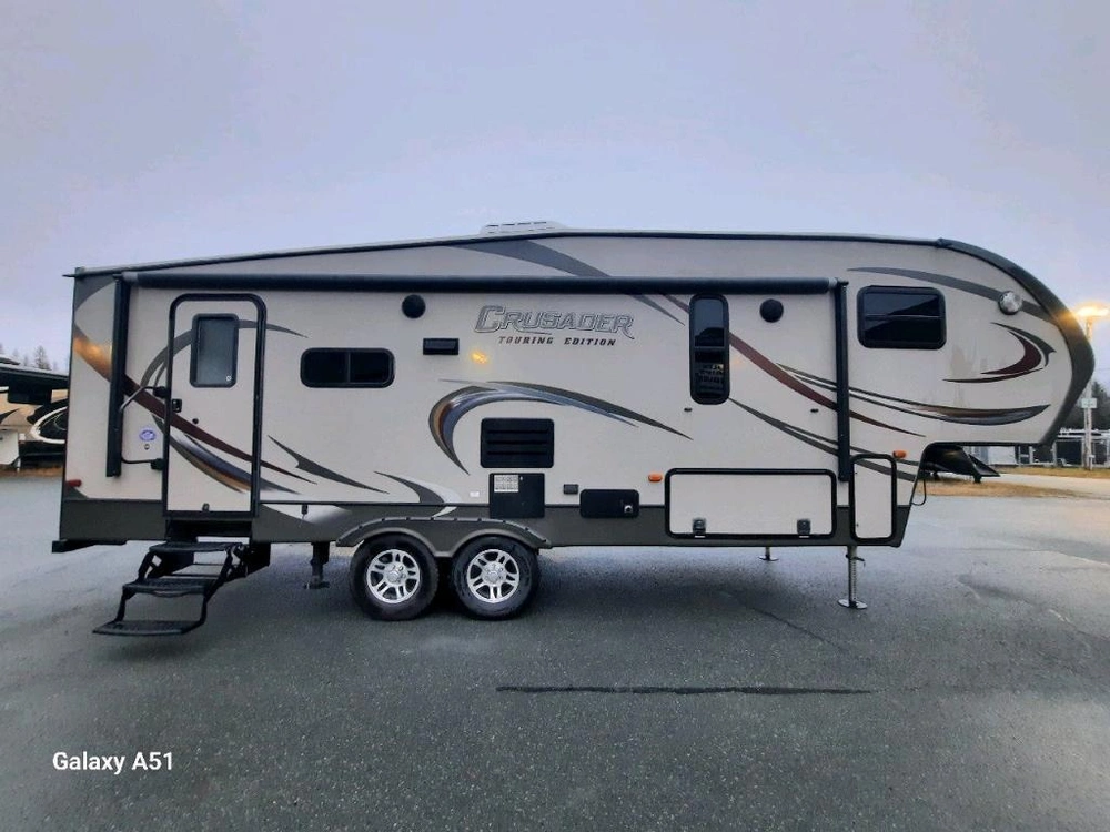 Crossroads Crusader 260rl 2015 alt