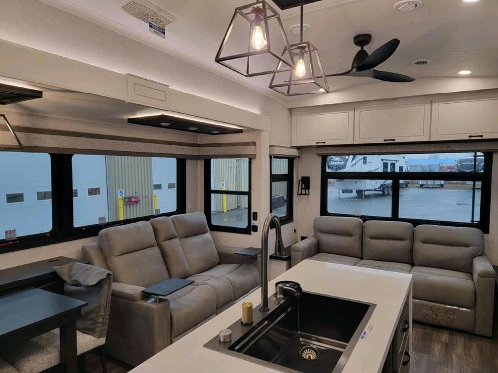 Jayco North Point 310rlts 2025 alt