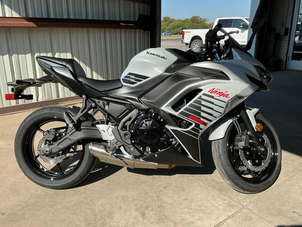 2026 Kawasaki Ninja 650 Abs Abs alt