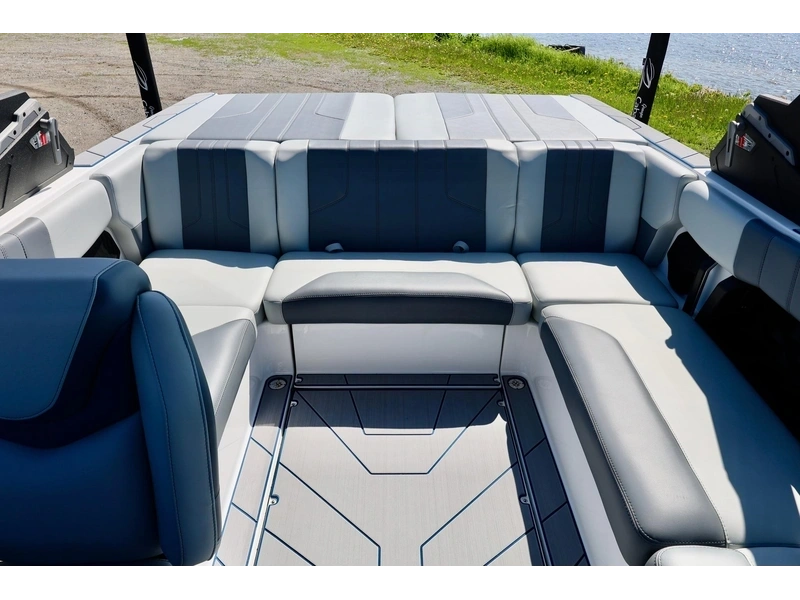 2024 Malibu 21 Lx-r alt