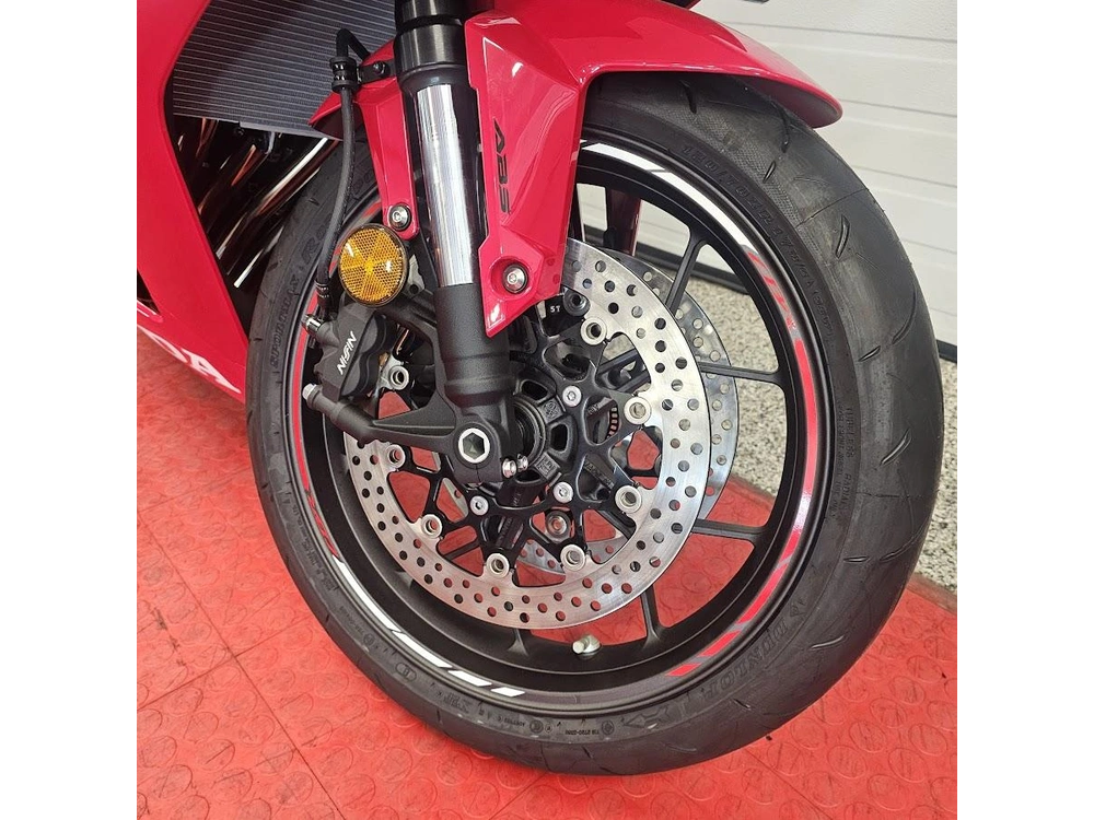 2026 Honda Cbr650ract alt