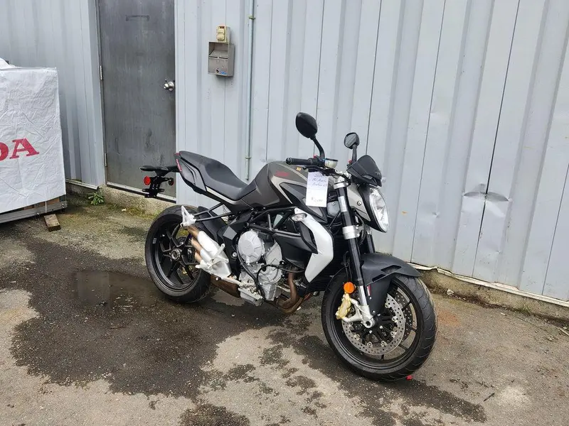 MV Agusta Brutale 675 With EAS 2014