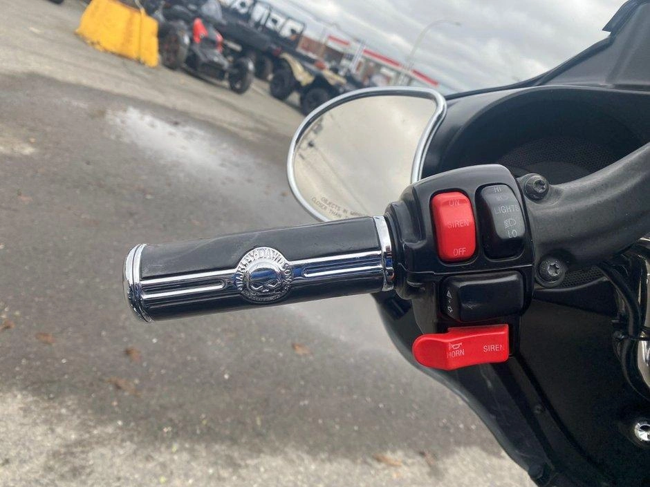 Harley-davidson Electra Glide Police Flhtpi 2010 alt