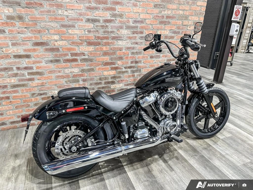 2026 Harley-davidson Street Bob alt