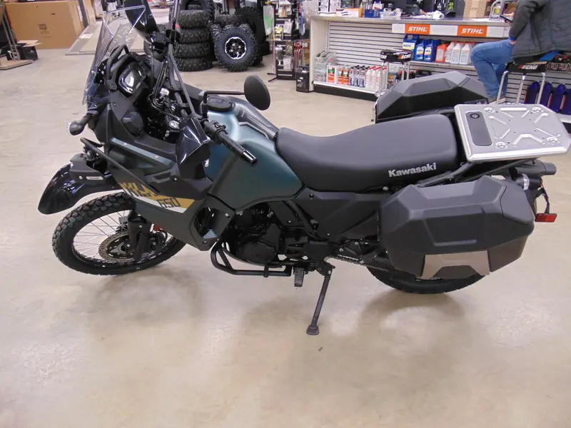 2026 Kawasaki KLR 650 ADVENTURE thumbnail 4